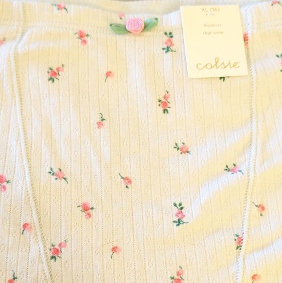 High Waist & Lowkey Adorable! Colsie Floral Boyshorts NWT - Picture 9 of 11